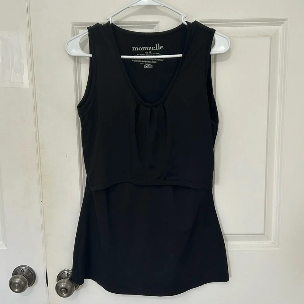 Momzelle Maternity tank top nursing sleeveless shirt size medium scoop neck